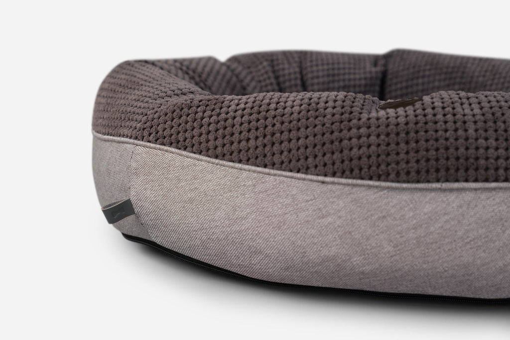 Chester & Lee | Chestnut Donut Dog Bed