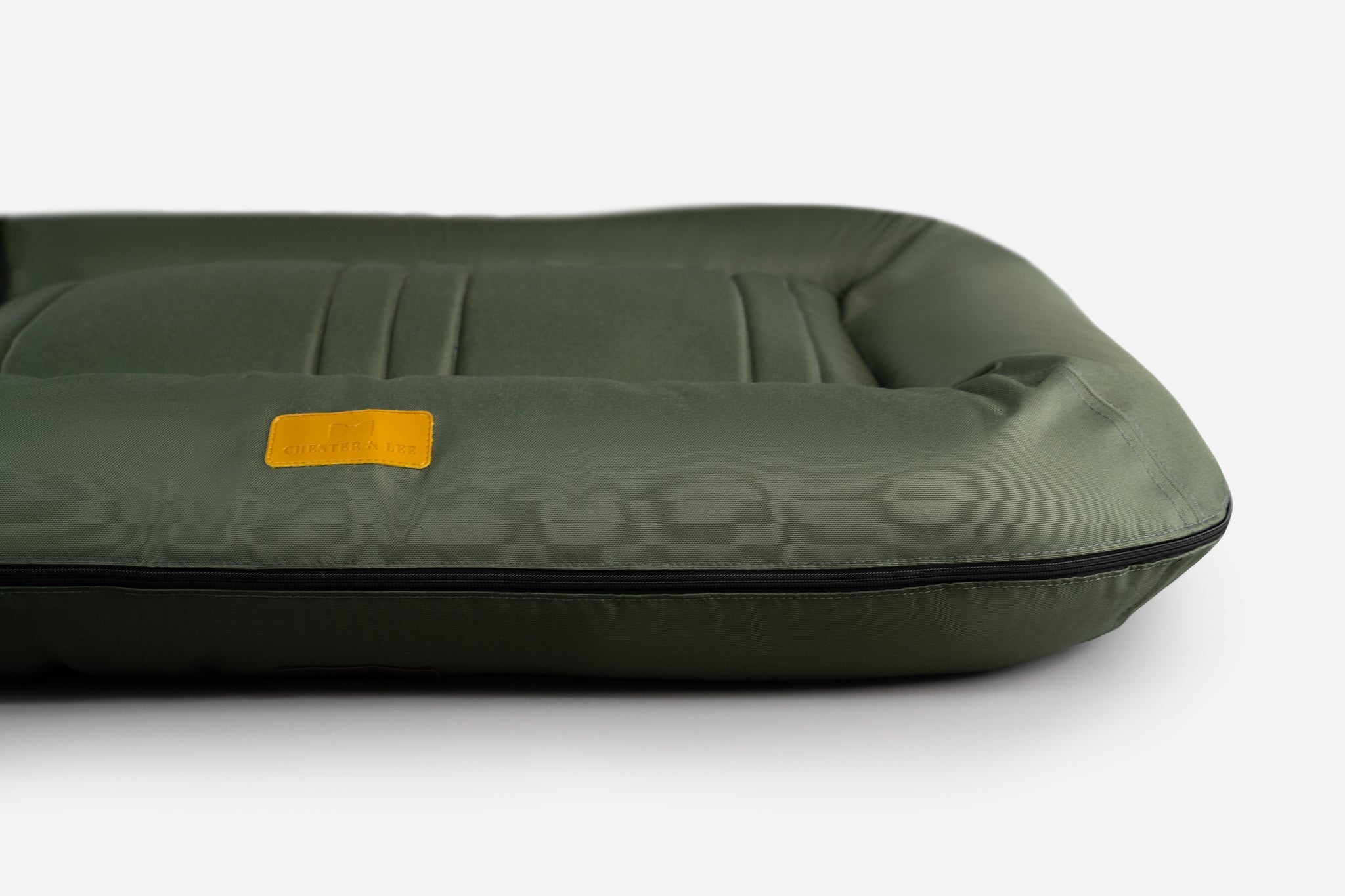 Chester & Lee | Waterproof Lounger Dog Bed Green