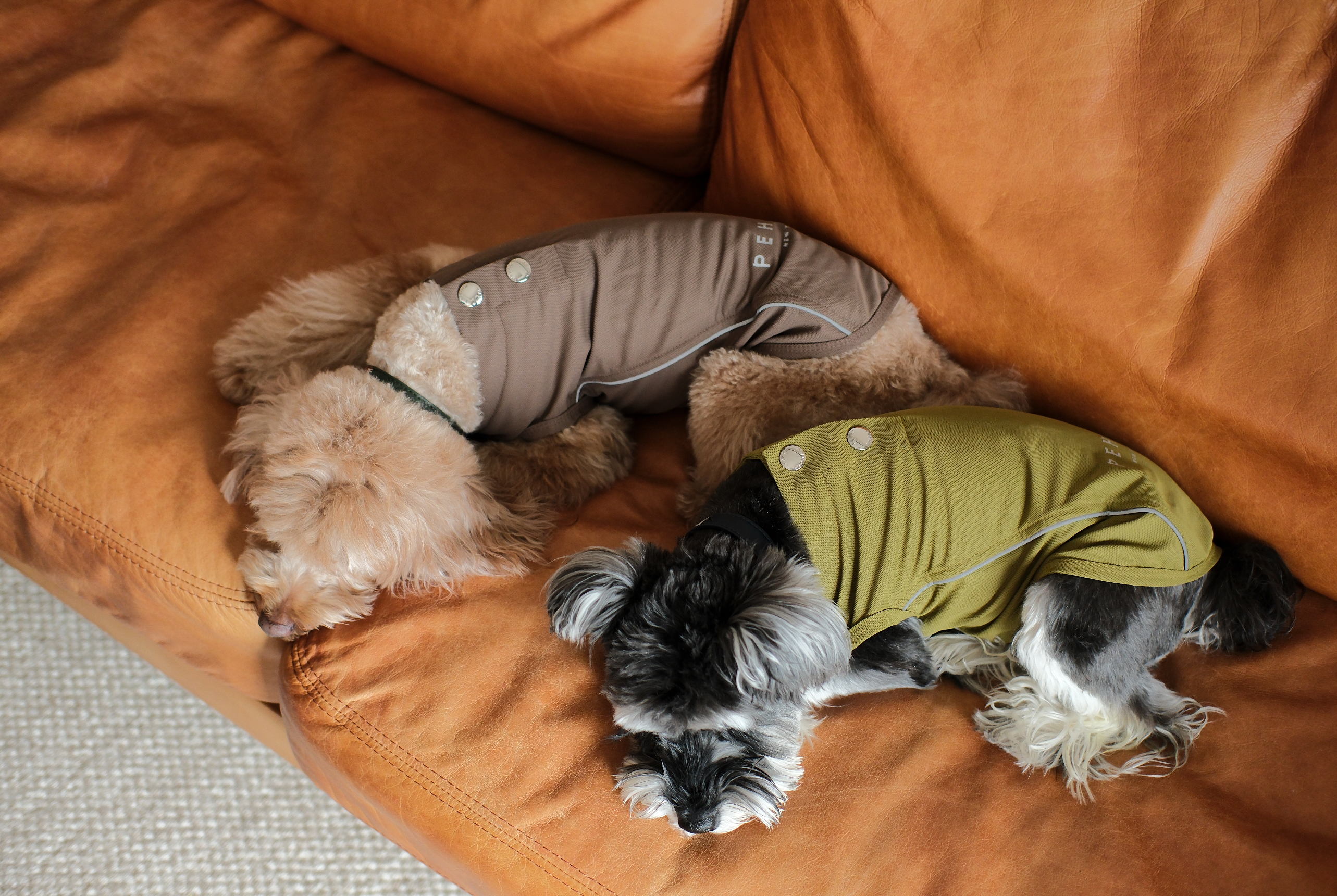 Pehom | Chill Vest Shirt - Mocha