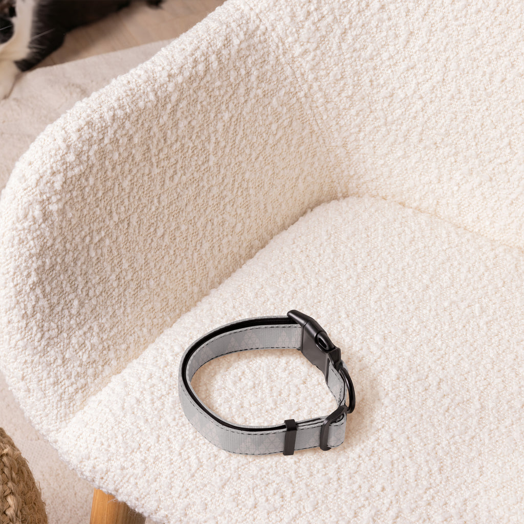 Sebastian & Clementine Triangles Premium Adjustable Pet Collar