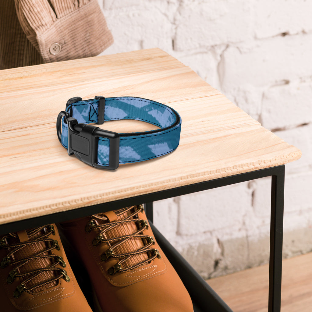 Sebastian & Clementine Blue Crosshatch Premium Adjustable Pet Collar